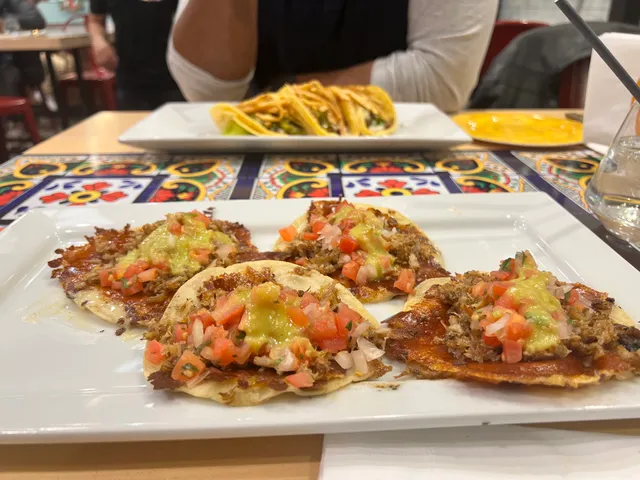 La MexiCanada Newmarket