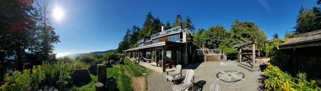 Craidelonna Oceanedge Lodging