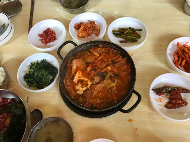 용봉식당