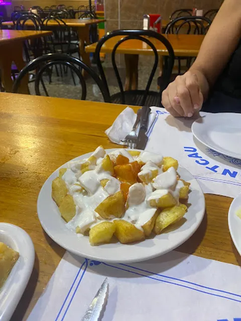 Restaurantmontcau.es