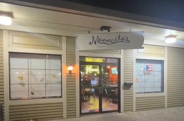 Mamacitas Puerto Rican kitchen