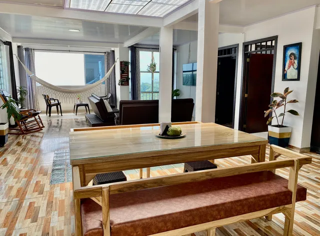 Alojamiento y Hospedaje turístico La Heliconia Sevillana