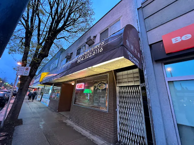 Deer Garden Signatures