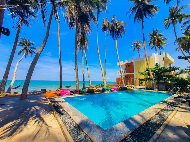 iHome Backpacker Resort