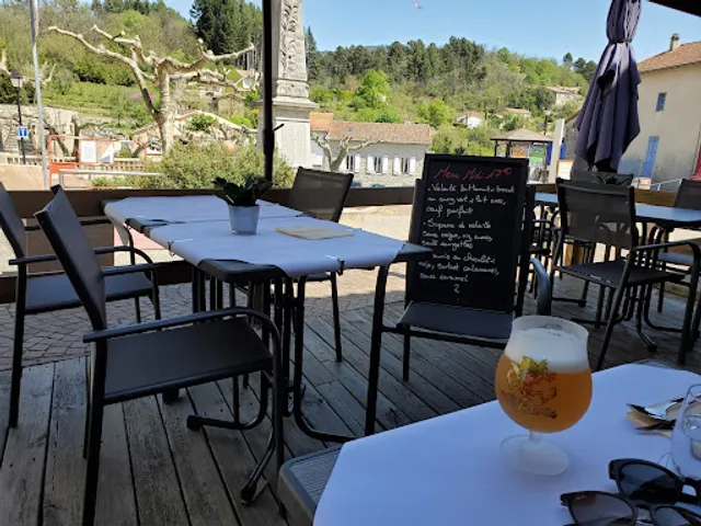 Les Mûriers - Restaurant Café