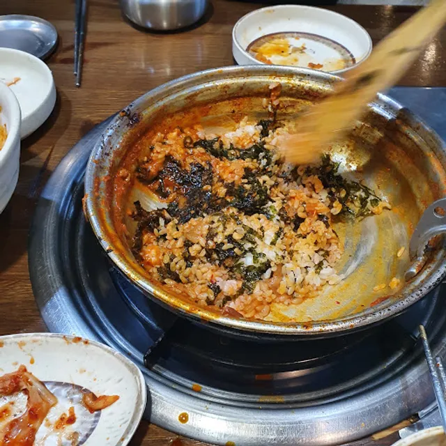 짚신매운갈비찜