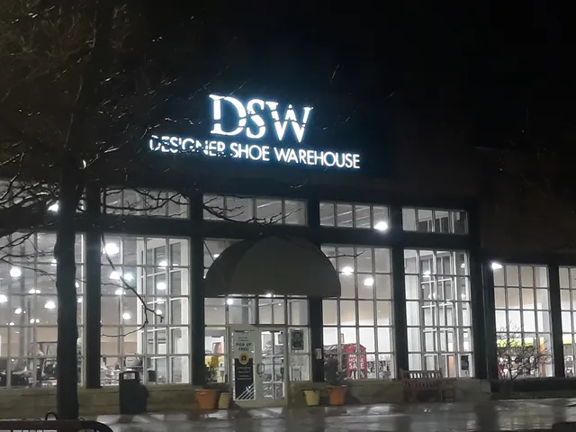 DSW Designer Shoe Warehouse