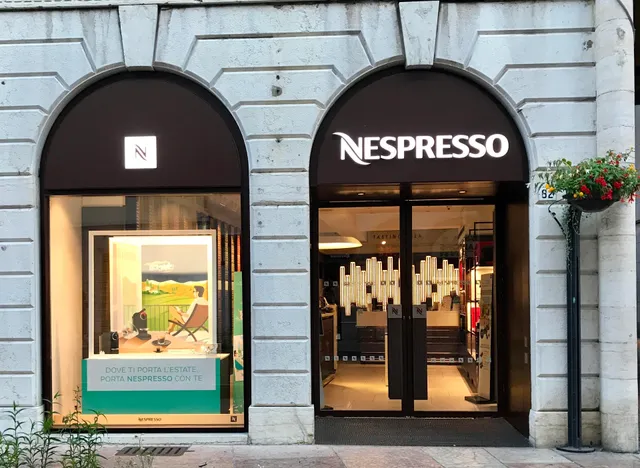 Boutique Nespresso Como