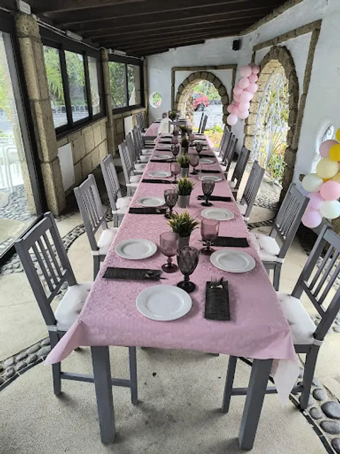 Restaurante La Cascada lacascadarestaurantcocktailbar