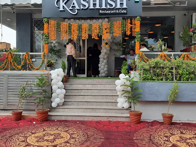 Kashish Restaurant & Cafe