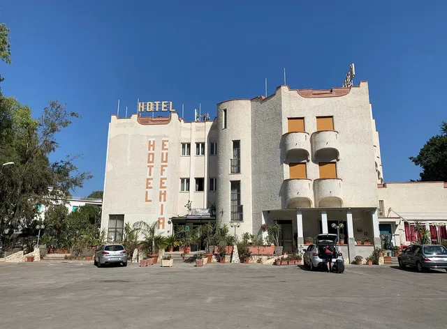 Eufemia Hotel