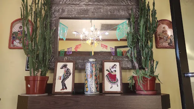 Mariachi's Fine Mexican