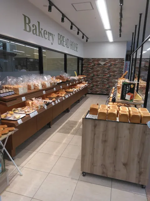 ブレッドハウス岩国店