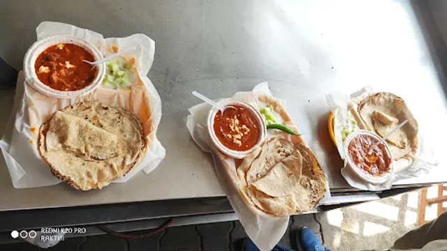 Kolkata chat & dhaba