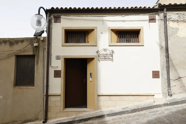 A Casa do Caliaru Cin IT086011C2PMHSZL62