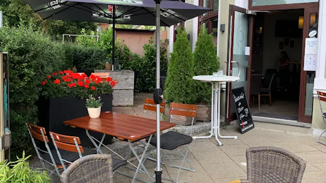 CASUAL - drinks & more -