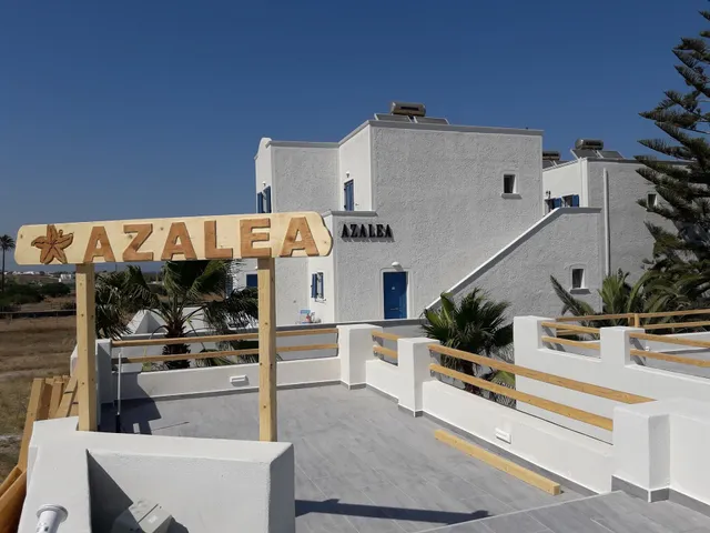 Azalea Studios & Apartments