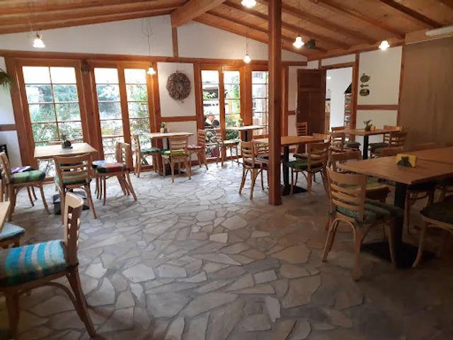 Waldcafé & Biergarten Meyers Hausstelle