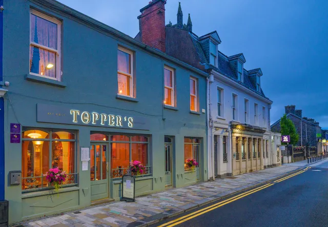 Topper's Rooms Accommodation