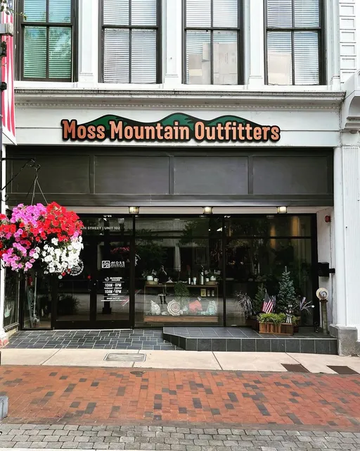 Moss Mountain Outfitters