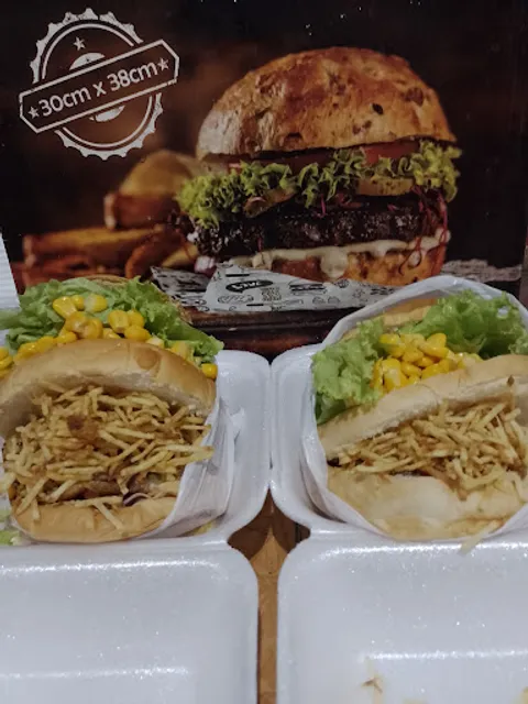 Alemão Lanches Açaí e Pizzas