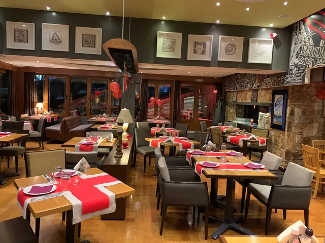 Balcony and Masna Restaurants