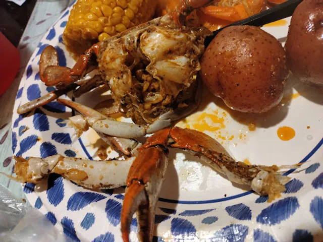 Red Claw Juicy Seafood