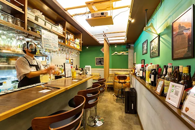 Wine and Highball Kitchen Mcase