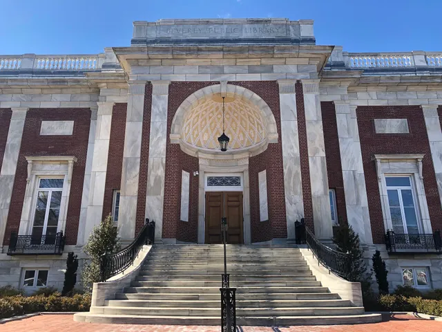 Beverly Public Library