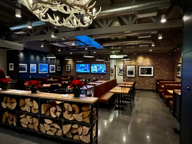 Jim 'N Nick's Bar-B-Q