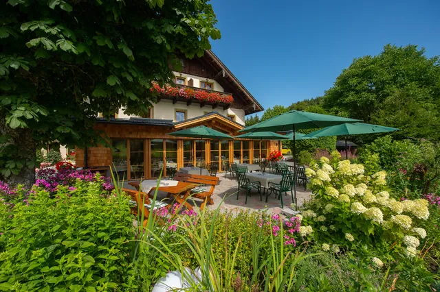 Landhotel Hochlackenhof