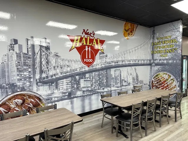 Naz's Halal Food - Hamilton