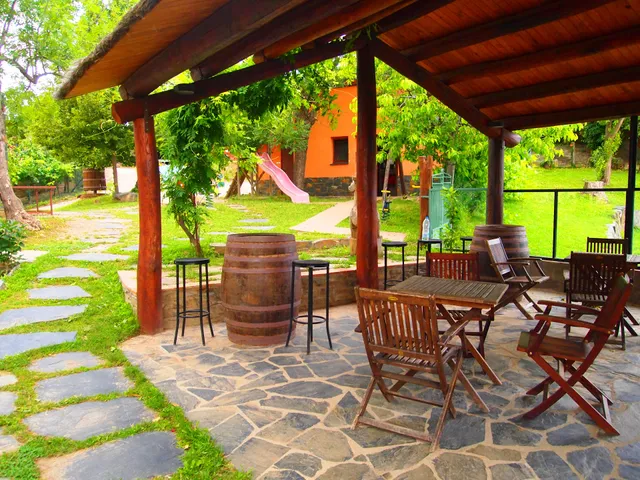 Camping Montseny - Masia Can Cervera