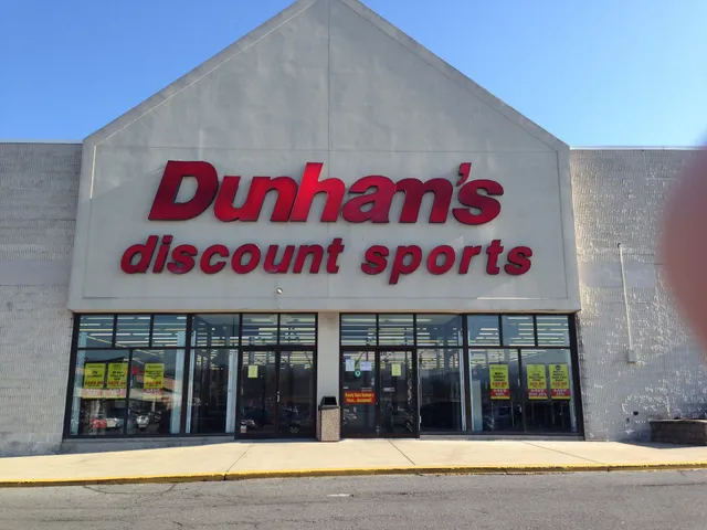 Dunham's Sports