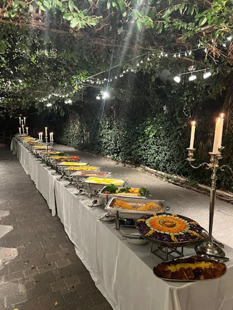 Chic Pick Restaurant and Catering