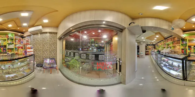 Monisha Bakery - Sweets & Snacks