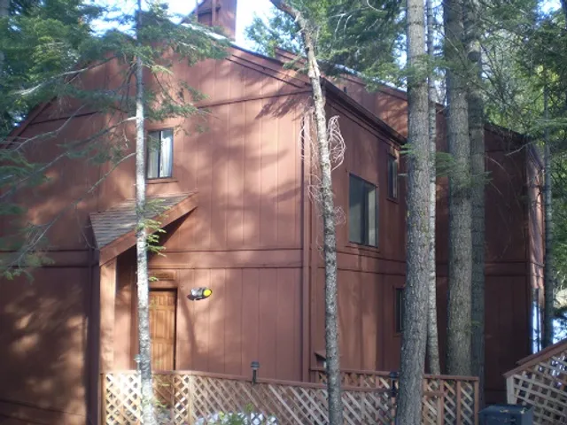 Yosemite West Cottages