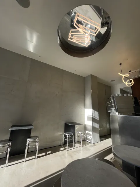 M Court - Lunch Brunch & Coffee Shop - Annecy