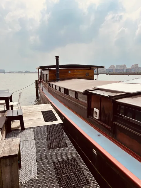 Bed in Boat Amsterdam