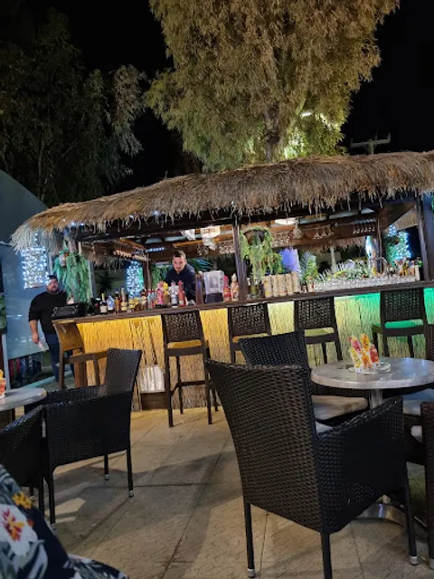 Memories Cocktails and Sports Bar