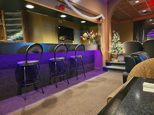 Stardust Restaurant & Lounge