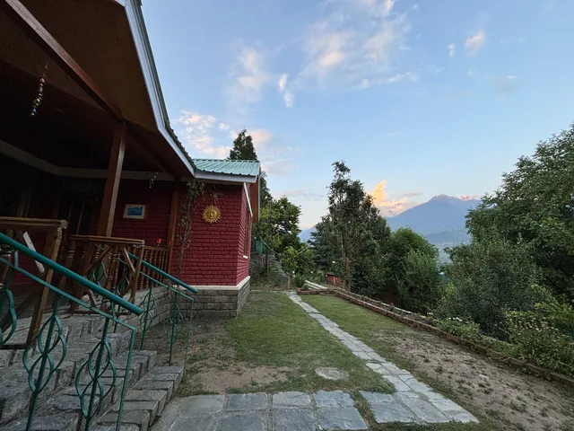 Upadhyay Cottages | Best Mountain Stays in Manali