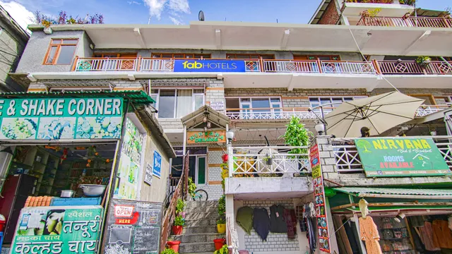 FabHotel Nirvana Deluxe - Hotels in Vashisht