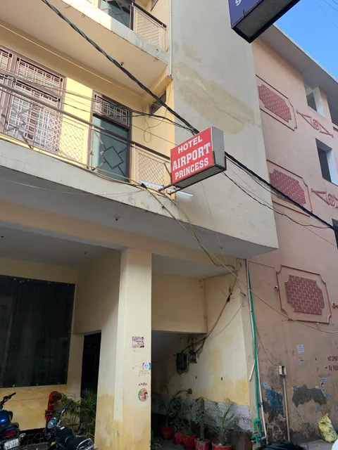 Hotel Airport Princess