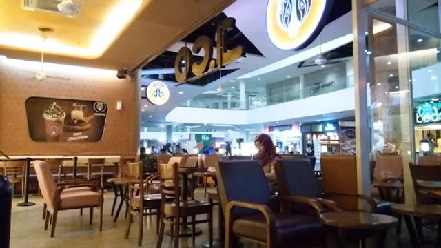 J.CO DONUTS & COFFEE - Balekota