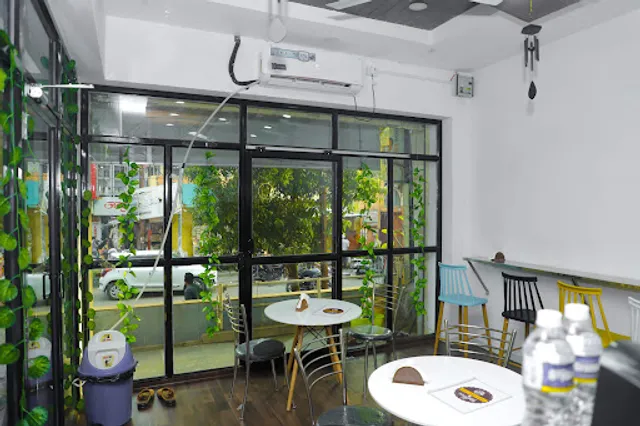 The Town Cafe & Waffle