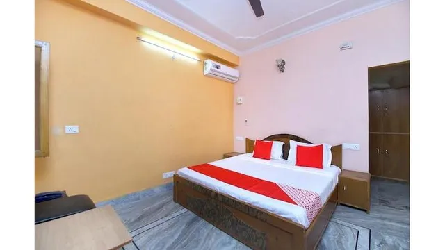 OYO 43496 Hotel Ma Bhagwati