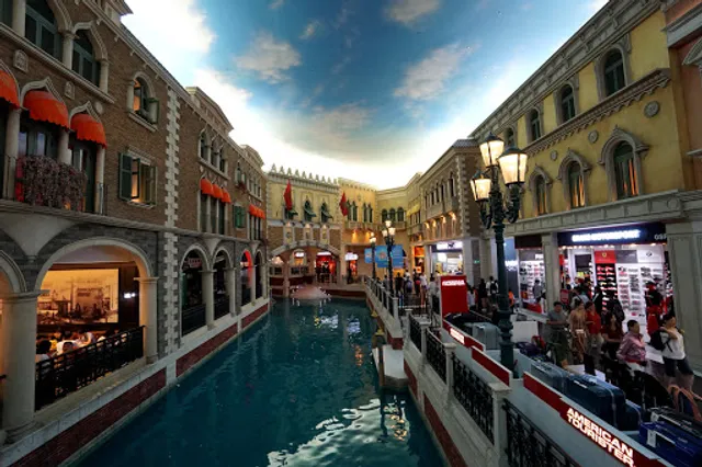Shoppes at Venetian