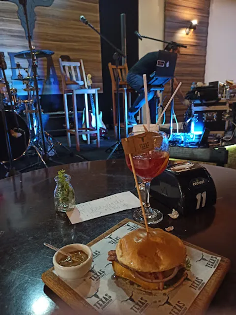 Texas Andradina Chopperia e Restaurante