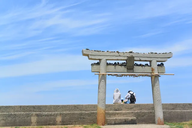 Ooto Shinkutu (holy sea cave)